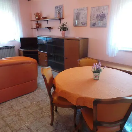 In Valbandon/istrien 8617 Apartamento *